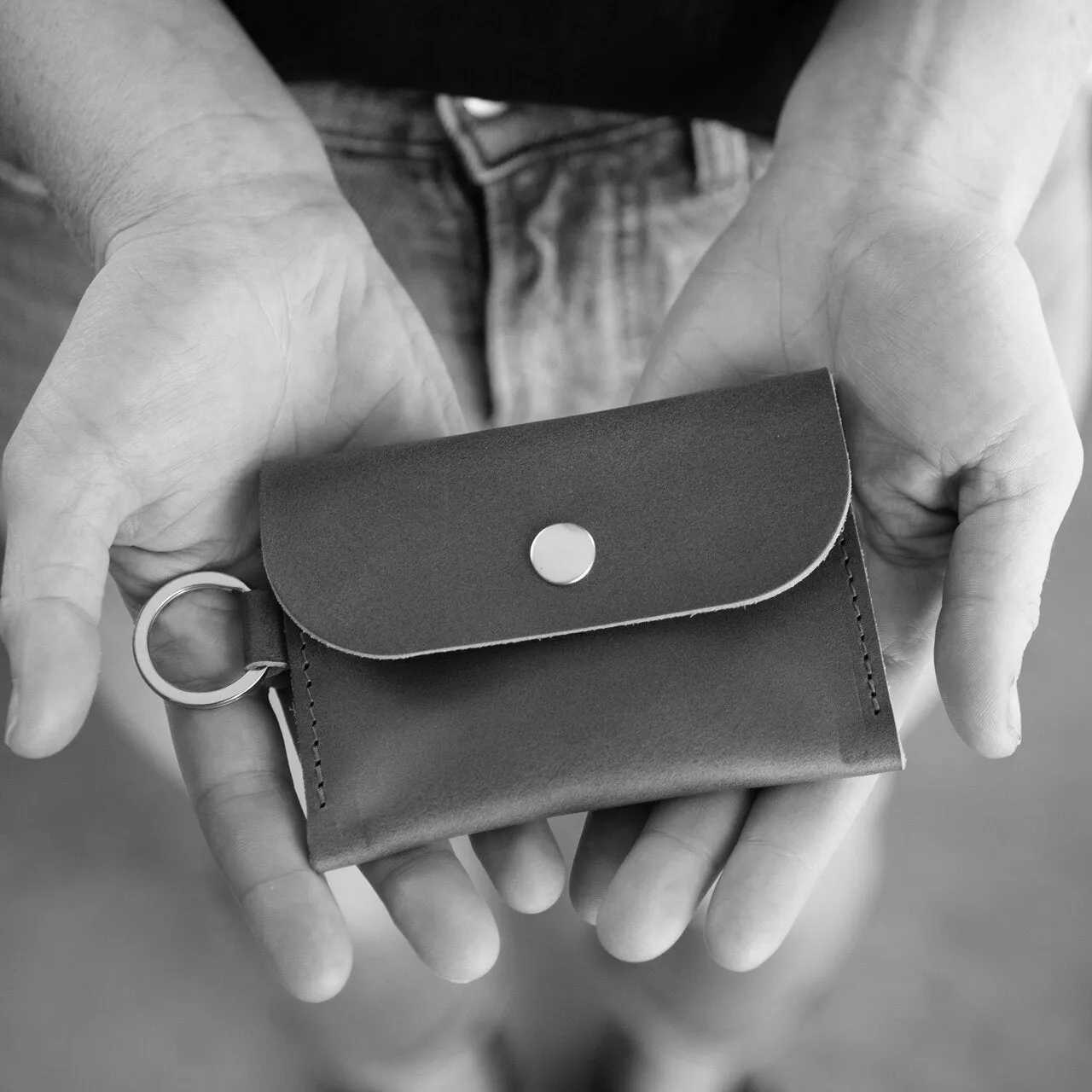 Leather Keyring Card Wallet with Monogram  - Green
