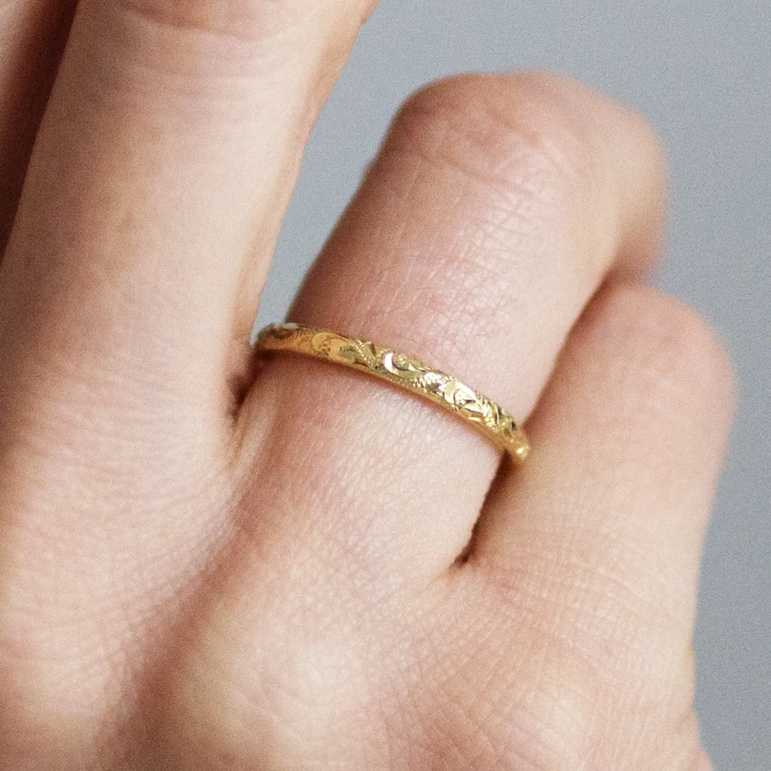 Scrolls Engraved Ethical Platinum Wedding Ring