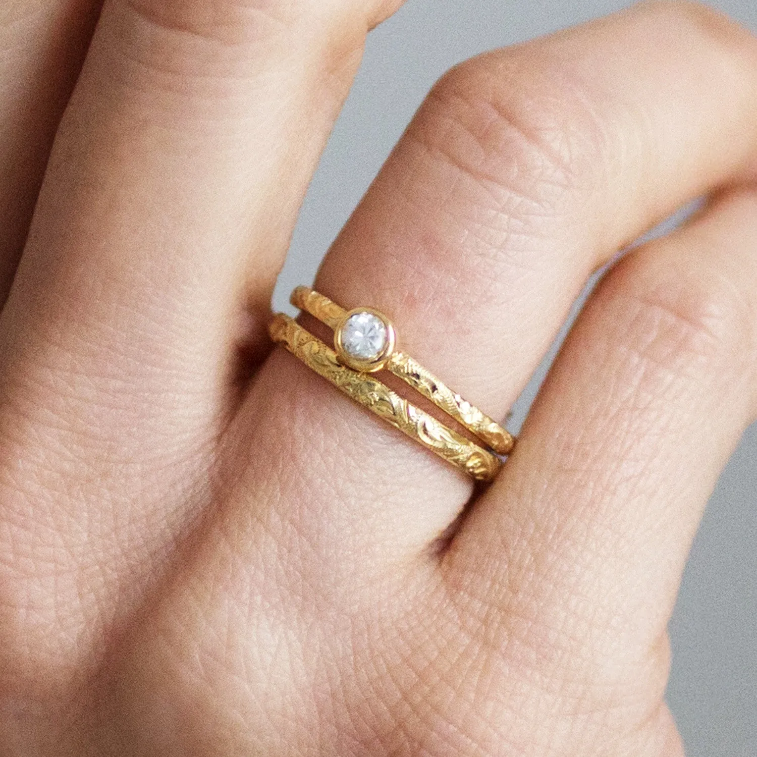 Scrolls Engraved Ethical Platinum Wedding Ring
