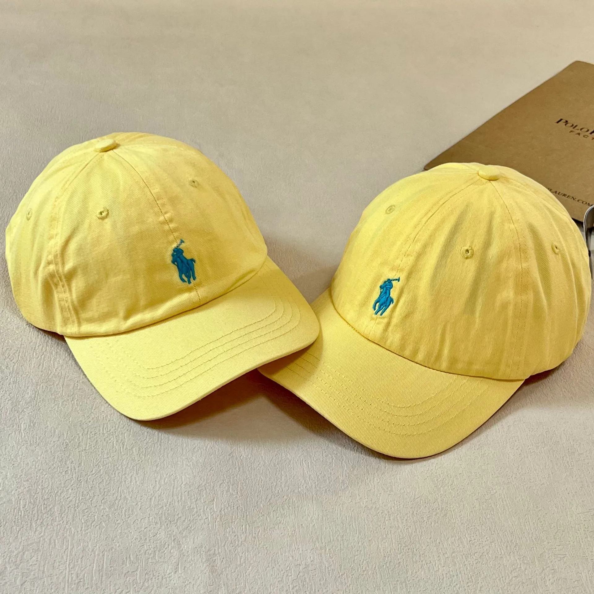 Wholesale Pure cotton  face-enhancing small deep brim baseball cap