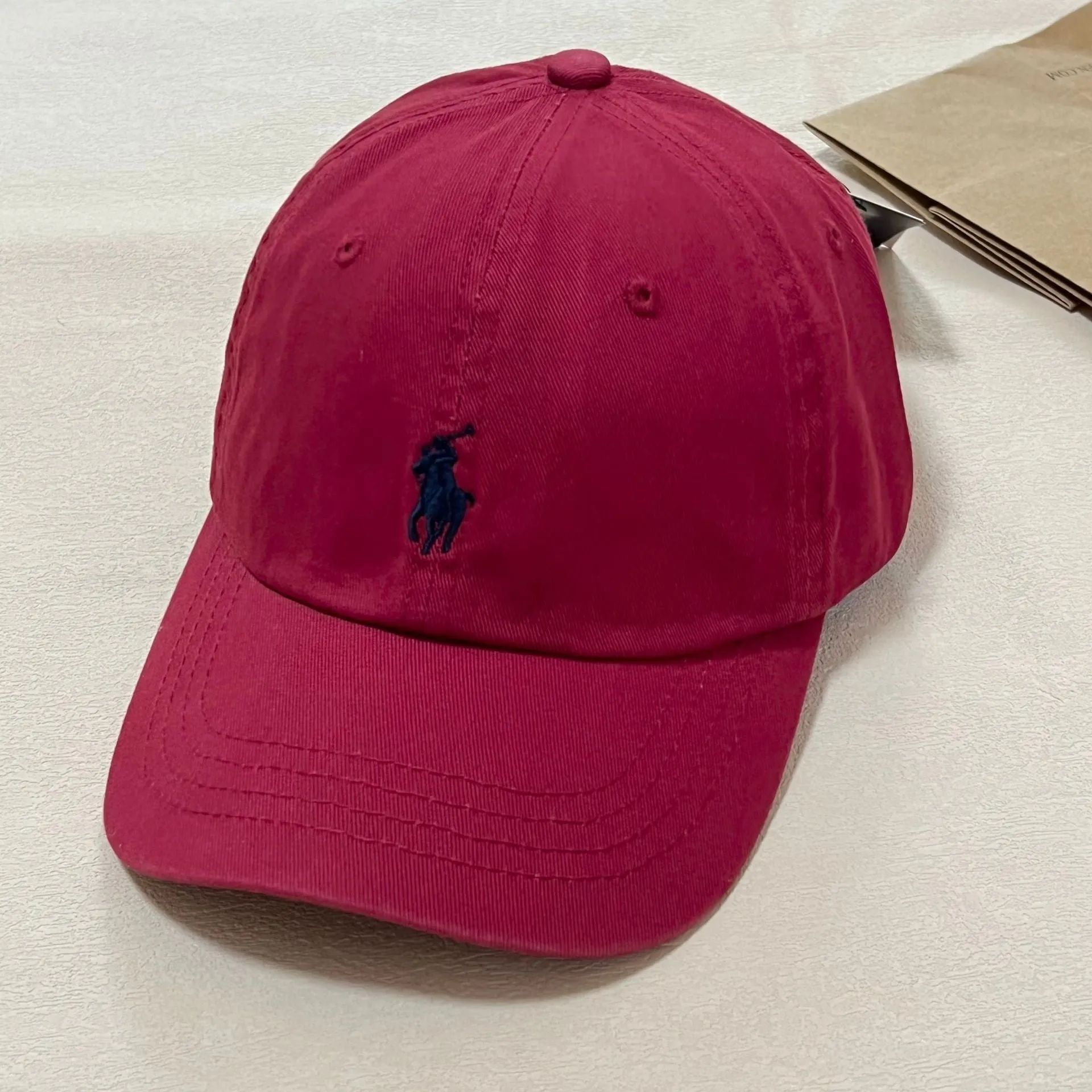 Wholesale Pure cotton  face-enhancing small deep brim baseball cap