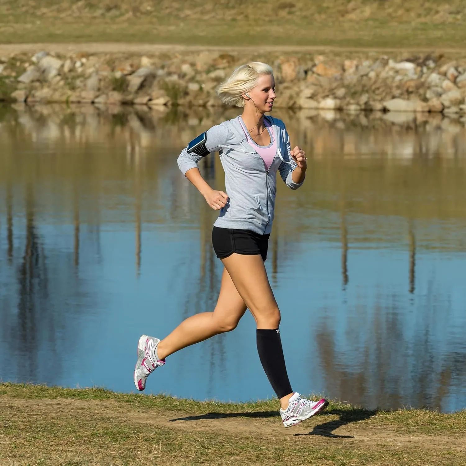 Zensah Calf/Shin Compression Sleeve - Made in the USA Single Leg Compression Sleeve for Shin Splint Relief, Recovery, Running